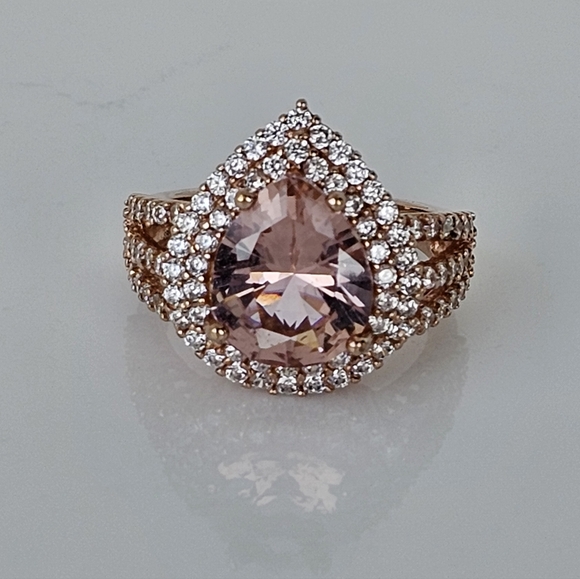 Bangkok Ratnaraj Jewelers Jewelry - Genuine Morganite & White Zircon Sterling Silver With 18k Rose Gold Overlay Sz 7